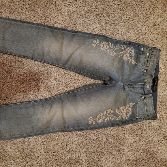 Express Light Wash Embroidered Mid-rise Jeggings - Picture 1 of 7